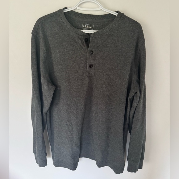 Men’s L.L Bean Henley. Size M - Picture 1 of 3